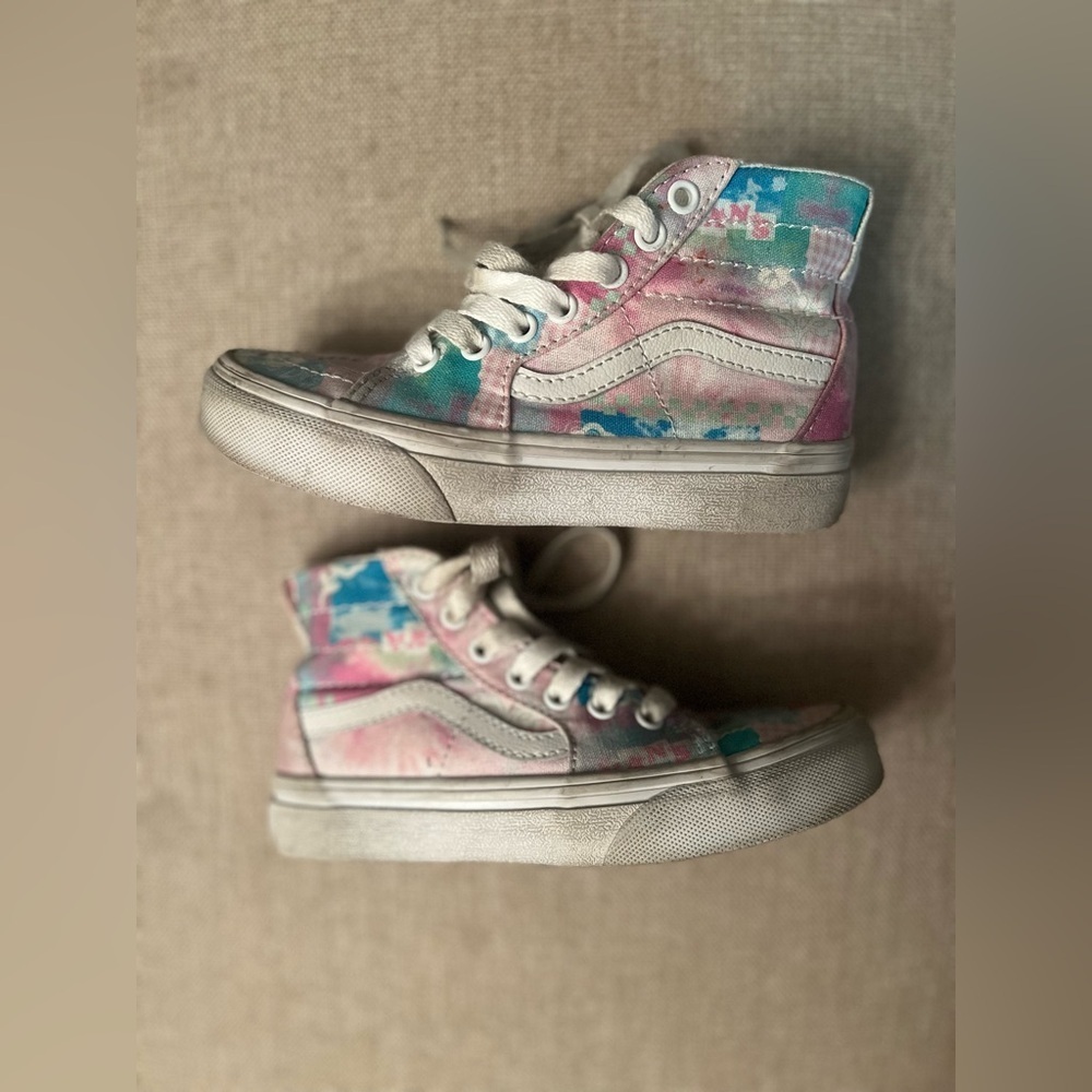 🌸 Girls Pastel Patchwork Hi Top Vans - Size 13 - Picture 3 of 7